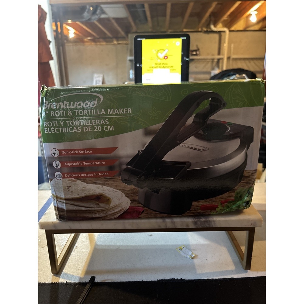 Brentwood TS-127 Stainless Steel Non-Stick Electric Tortilla Maker, 8-Inch